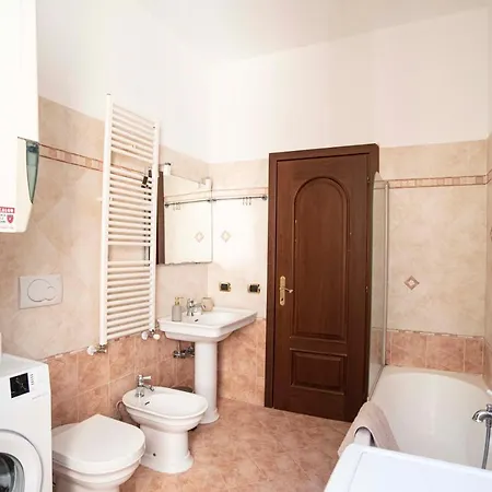 Casa Futura Trastevere דירה *